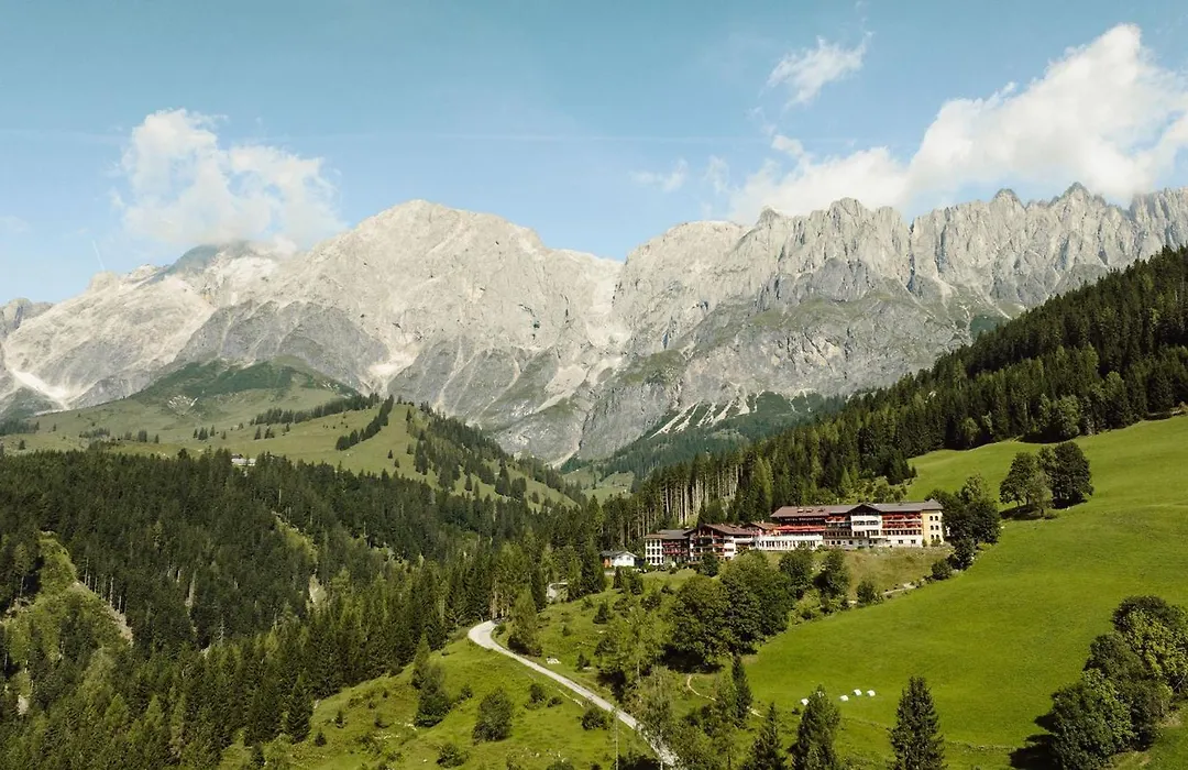 Hotel Bergheimat-1
